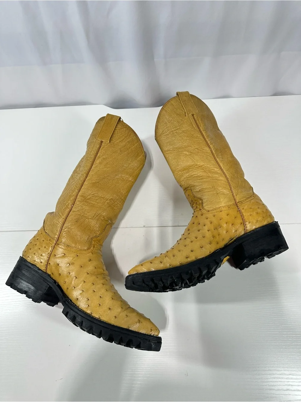 #229 Vintage Quality Cowboy Boots Full Quill ostrich Leather Unmarked